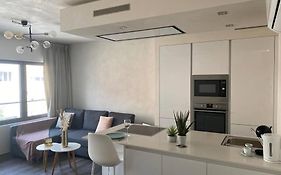 Lovely One Bedroom Apartment In City Center With Parking, Near Public Transport